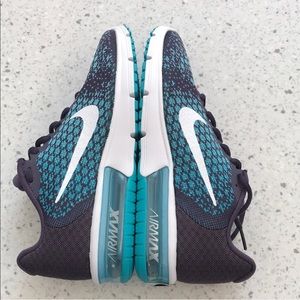 [Nike] Air Max Sequent 2